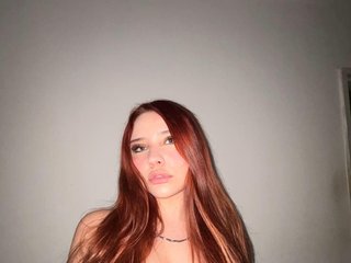 Erotinis vaizdo pokalbis Classy-Carrie