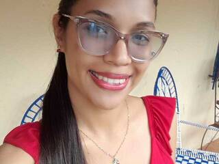 Erotinis vaizdo pokalbis Cleo2000