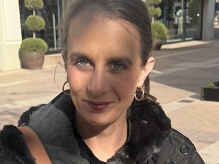 Erotinis vaizdo pokalbis Cleo6