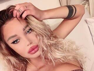 Erotinis vaizdo pokalbis clickmee