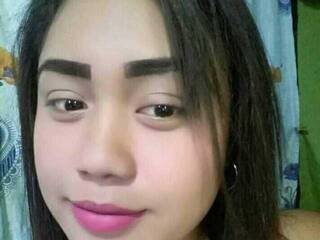 Erotinis vaizdo pokalbis Clowee