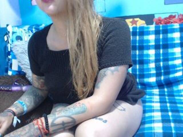 Transliacijos ekrano nuotraukos coalgirl