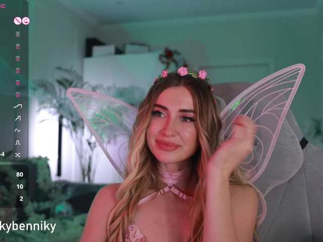 Nuotraukos coconutkitty Happy horny Helloween Hello everyone ❤ I'm collecting for a trip to Thailand @total , @sofar -collected @remain -leftFavorite vibration - 222 tk, before private type 200 in general chat, insta: annikybenniky hugged everyone ❤