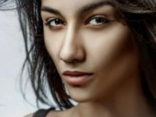 Erotinis vaizdo pokalbis colette