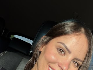 Erotinis vaizdo pokalbis Colombianahorny