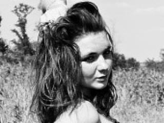 Erotinis vaizdo pokalbis confettie