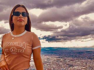 Erotinis vaizdo pokalbis Conii22