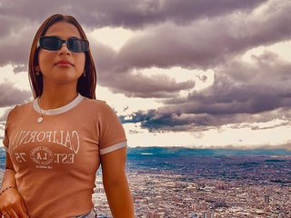 Erotinis vaizdo pokalbis Conii22