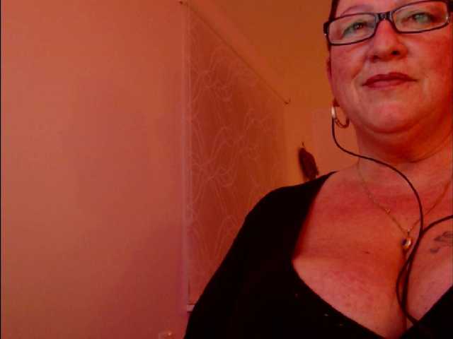 Nuotraukos Connyat99 Make Mistress Conny happy with the vibration 201 ultra high kiss tits flash 80 tips guys kiss only german here pm 20Domi 5 min steuern 200 tips