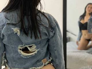 Erotinis vaizdo pokalbis ConyBiker