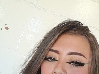 Erotinis vaizdo pokalbis cora-tay