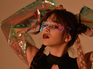 Erotinis vaizdo pokalbis CoralineJones