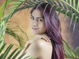 Erotinis vaizdo pokalbis CoralJones