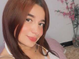 Erotinis vaizdo pokalbis corall-smith