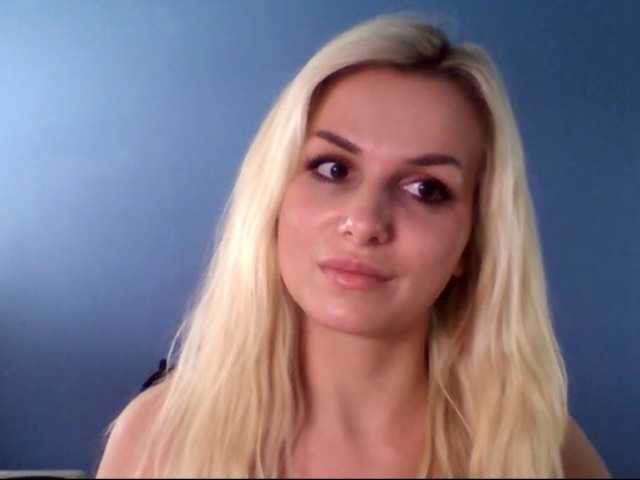 Transliacijos ekrano nuotraukos Cornelia22hot