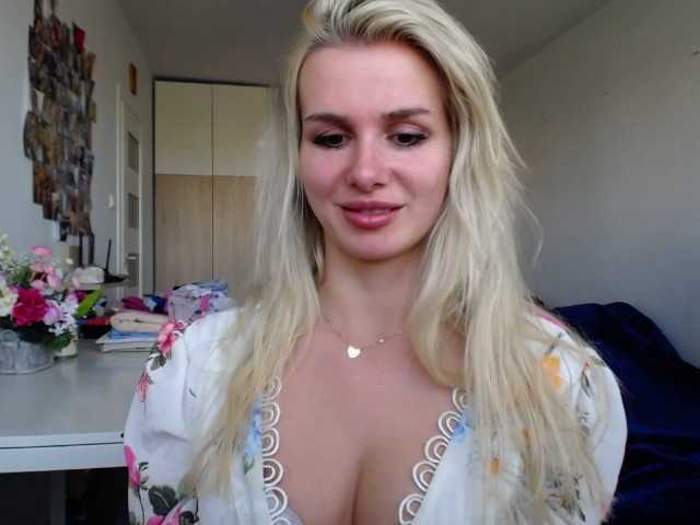 Transliacijos ekrano nuotraukos Cornelia22hot
