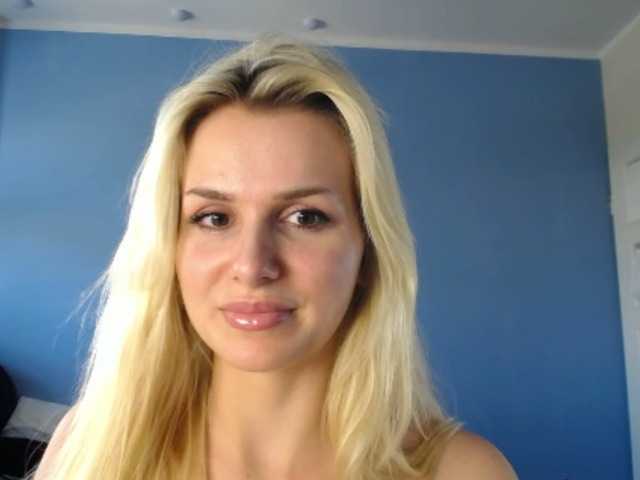 Transliacijos ekrano nuotraukos Cornelia22hot