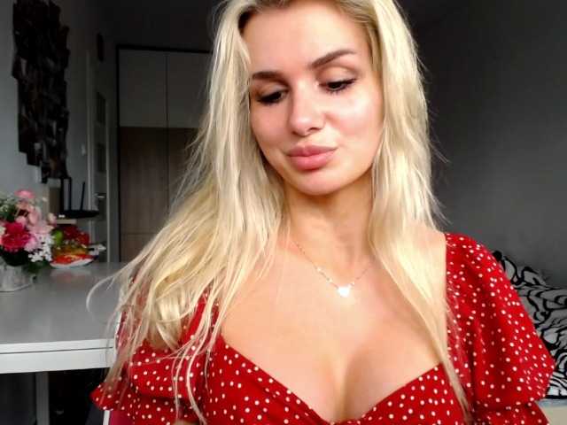 Transliacijos ekrano nuotraukos Cornelia22hot