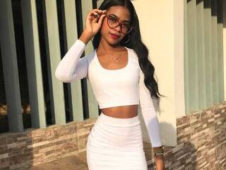 Erotinis vaizdo pokalbis Costehot1