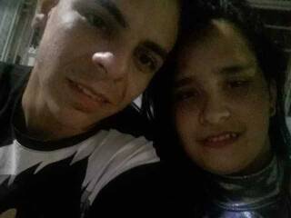 Erotinis vaizdo pokalbis couplesexplos