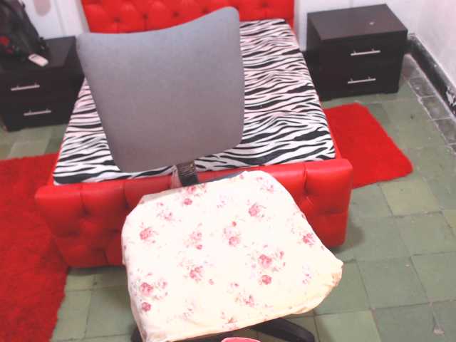 Transliacijos ekrano nuotraukos CrazyEbony4u