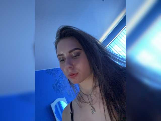 Transliacijos ekrano nuotraukos CrystaIGirl