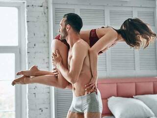 Erotinis vaizdo pokalbis CrazyIdea