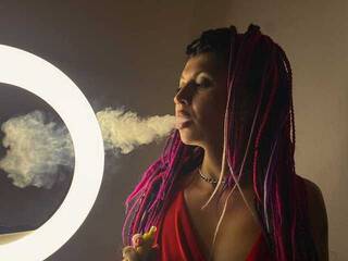 Erotinis vaizdo pokalbis CrazyMilf