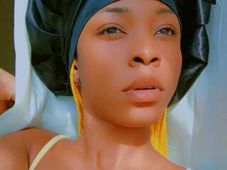 Erotinis vaizdo pokalbis Creamyunicon1