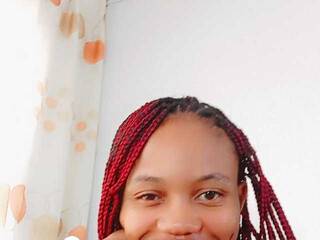 Erotinis vaizdo pokalbis Creamyyellowxxx