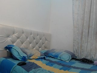 Erotinis vaizdo pokalbis cristalbigass