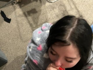 Erotinis vaizdo pokalbis Crowley-ua