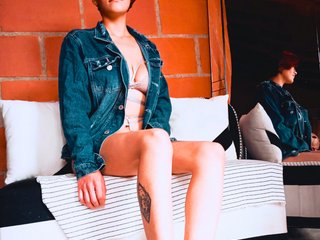 Erotinis vaizdo pokalbis CrystalStarX