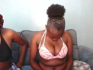 Erotinis vaizdo pokalbis Cuppiepie