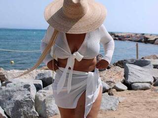 Erotinis vaizdo pokalbis Curvy-maxy9