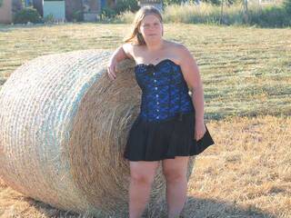 Erotinis vaizdo pokalbis curvyemma