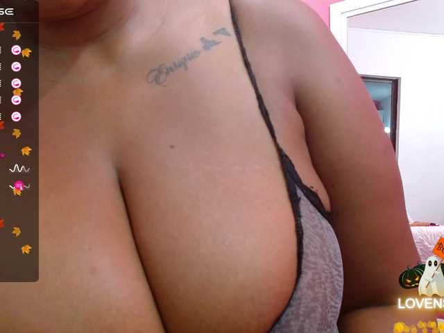 Transliacijos ekrano nuotraukos curvymommyy