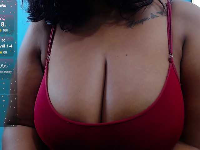 Transliacijos ekrano nuotraukos curvymommyy