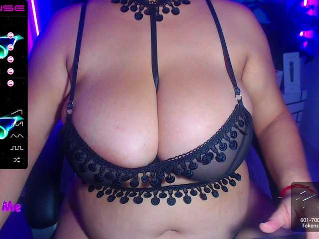 Nuotraukos curvys-hot Welcome to my room #bigboobs#bbw#feet#bigass Show naked 200 Tks
