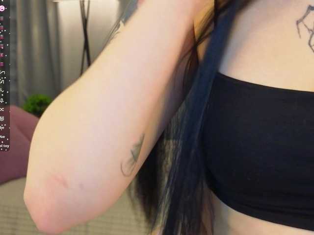 Transliacijos ekrano nuotraukos CurvySmile