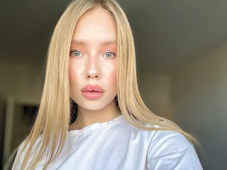 Erotinis vaizdo pokalbis cute-molly