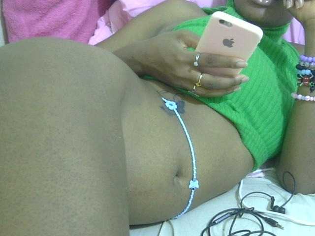 Transliacijos ekrano nuotraukos Cuteavril