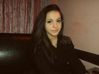 Erotinis vaizdo pokalbis cuteirma