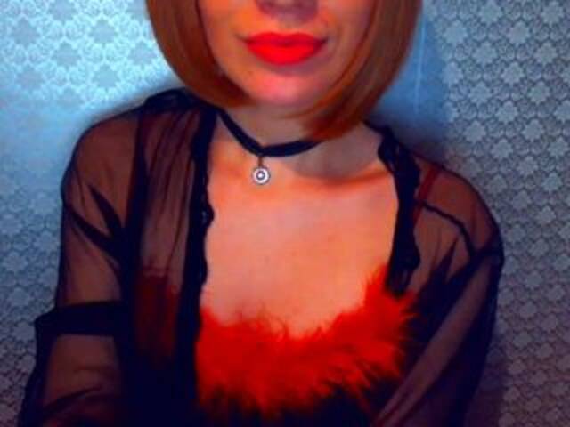 Transliacijos ekrano nuotraukos cutekiten