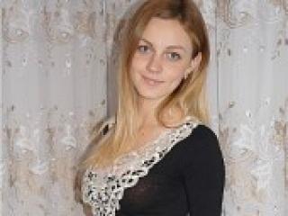 Erotinis vaizdo pokalbis cutekitty12