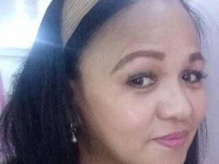 Erotinis vaizdo pokalbis cutelyn