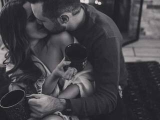 Erotinis vaizdo pokalbis dailyroutine