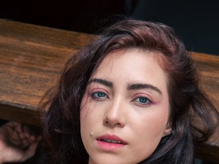 Erotinis vaizdo pokalbis daani-Mendozaa