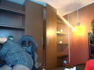Erotinis vaizdo pokalbis DacotaAndersonDirty