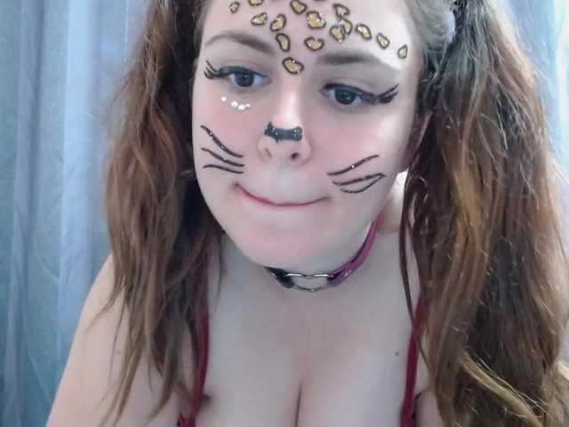 Nuotraukos daddyissues1 Hello guys i have a tip menu : show tits 50 show pussy 60 show ass70 blowjob 110 naked 300 cum show 800 titty fuck 150 , let s have fun